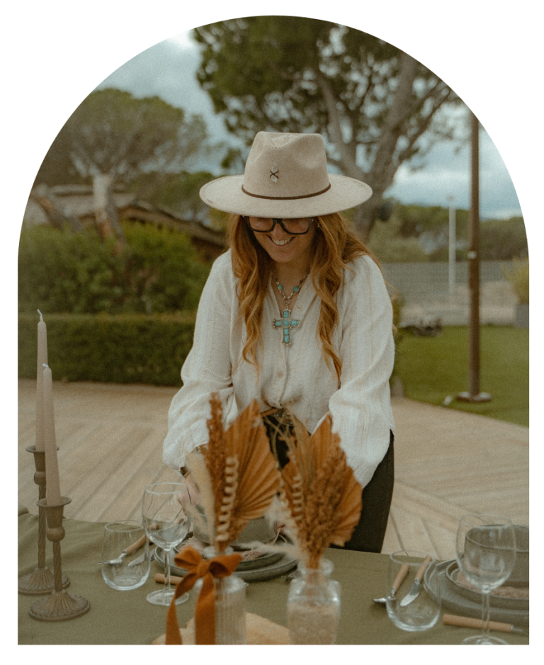 photo jeune femme décoration